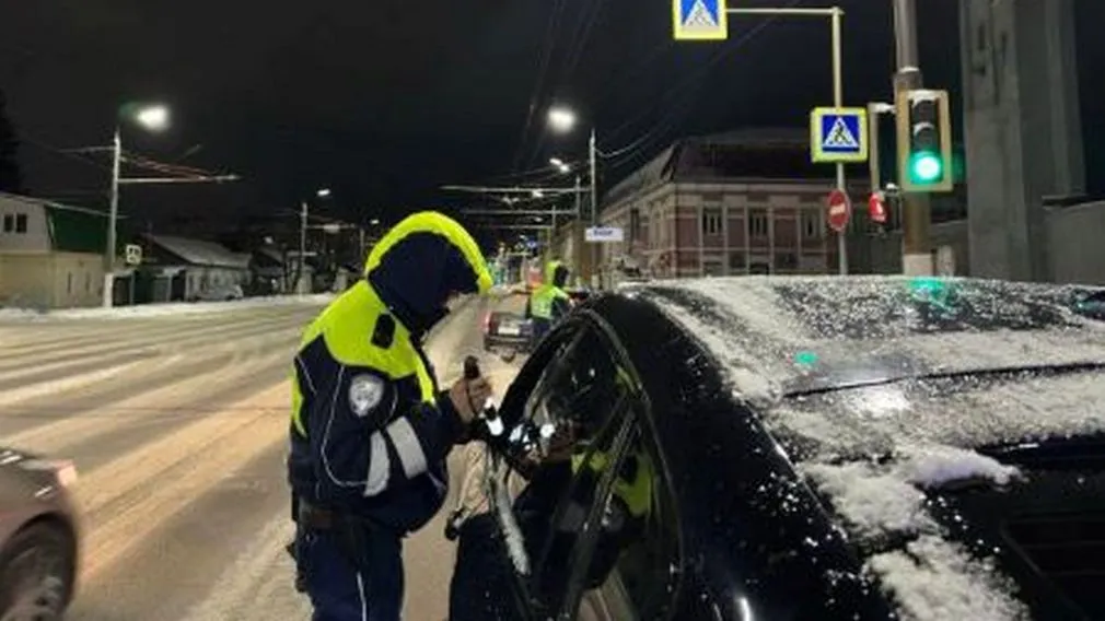Брянские автоинспекторы в ходе рейда поймали пьяного водителя